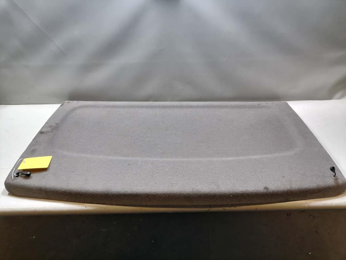 VW Golf 4 original Hutablage Abdeckung Kofferraum Flie&szlig;heck Bj.2000